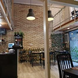 Deshi Dine Taste of Home Budapest - Belső