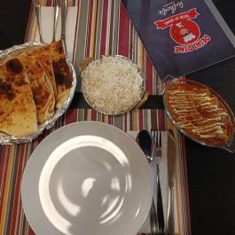 Deshi Dine Taste of Home Budapest - Étel/ital