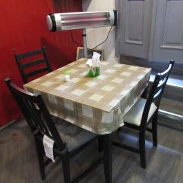 Desi Deera Budapest - Belső