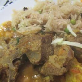 Desi Deera Budapest - Étel/ital