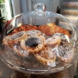 Desszert-Szalon Dabas - Étel/ital