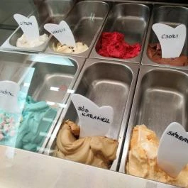 Desszert-Szalon Dabas - Étel/ital