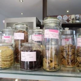 Desszert-Szalon Dabas - Étel/ital