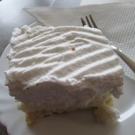 Diana Cukrászda, Edelény - Étel/ital