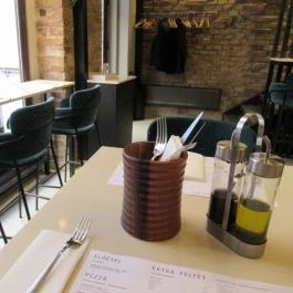 Digó Pizza - Kazinczy utca Budapest - Belső