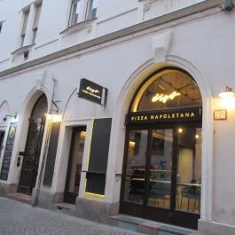Digó Pizza - Kazinczy utca Budapest - Külső kép