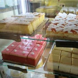 Dinasztia Cukrászda, Siófok - Étel/ital