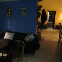 Diófa Pinyó Bar Budapest - Belső