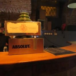 Diófa Pinyó Bar Budapest - Belső