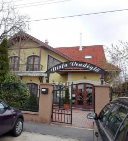 Diófa Vendéglő