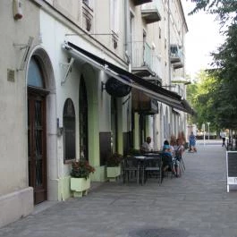 Dióhéj Étterem Kecskemét - Külső kép