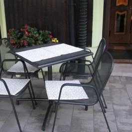 Dióhéj Étterem Kecskemét - Külső kép