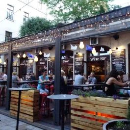 DiVino - Gozsdu Udvar Budapest - Külső kép