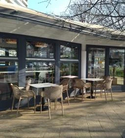 Dobay Horváth-kert-Cukrászda & Pékség