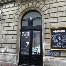 Doblo Wine & Bar Budapest - Külső kép