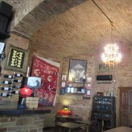 Doblo Wine & Bar, Budapest - Belső