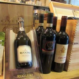 DOC Vino Bar Budapest - Étel/ital