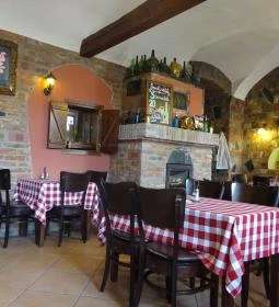 Dödölle Kisvendéglő