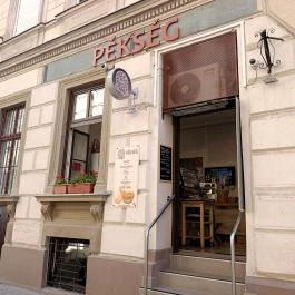 Doktor & Pék Budapest - Külső kép