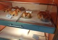 Doktor & Pék - Bajcsy-Zsilinszky út Budapest