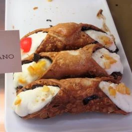 Dolce Fantasia Gelateria Italiana - Árbóc utca Budapest - Étel/ital