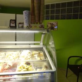 Dolce Vita Olasz Fagylaltozó Szolnok - Étel/ital