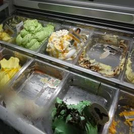 Dolce Vita Olasz Fagylaltozó Szolnok - Étel/ital