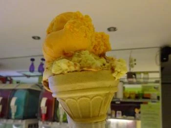 Dolce Vita Olasz Fagylaltozó Szolnok