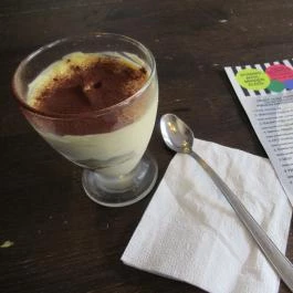 Domino Cafe, Budapest - Étel/ital