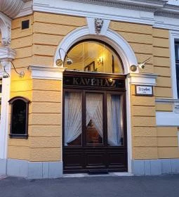 Dömötöri Cukrászda & Kávézó