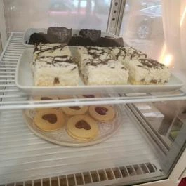 Don Gateau, Budapest - Étel/ital