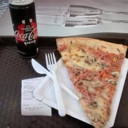 Don Pepe Étterem & Pizzéria - WestEnd City Center, Budapest - Étel/ital