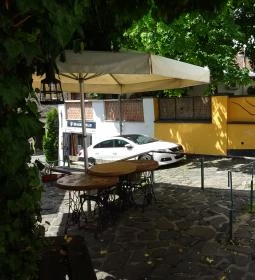 Dorothea Bistro Café