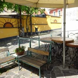 Dorothea Bistro Café Szentendre - Külső kép
