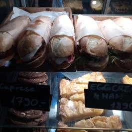 Dose Espresso Budapest - Étel/ital