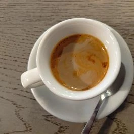 Dose Espresso Budapest - Étel/ital