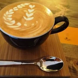 Partisan Coffee Shop Budapest - Étel/ital