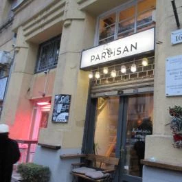 Partisan Coffee Shop Budapest - Külső kép