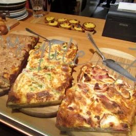 Partisan Coffee Shop Budapest - Étel/ital