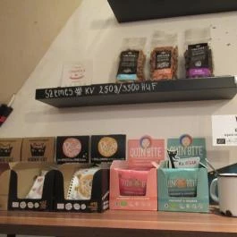 Partisan Coffee Shop Budapest - Belső