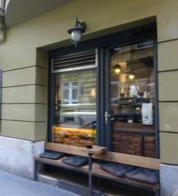 Double Shot - Veres Pálné utca