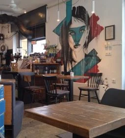 Double Shot - Veres Pálné utca