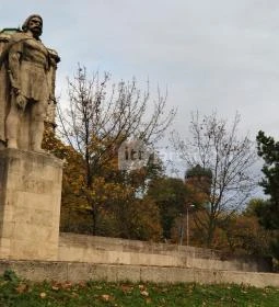 Dózsa György-emlékmű