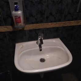 Dózsa söröző Budapest - Mosdó