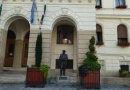 Dr. Sopronyi-Thurner Mihály szobra Sopron