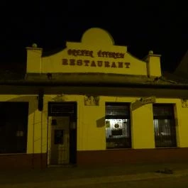 Dreher Étterem, Szikszó - Külső kép