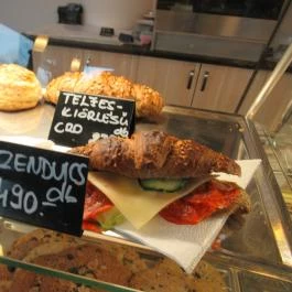 Dunaparti Cukrászda, Kávézó & Reggeliző Budapest - Étel/ital