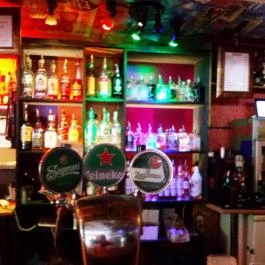 Dürer Kert, Budapest - Belső