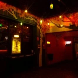 Dürer Kert, Budapest - Belső