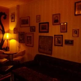 Dürer Kert, Budapest - Belső